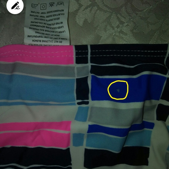 Swimsuit - Picture 5 of 5